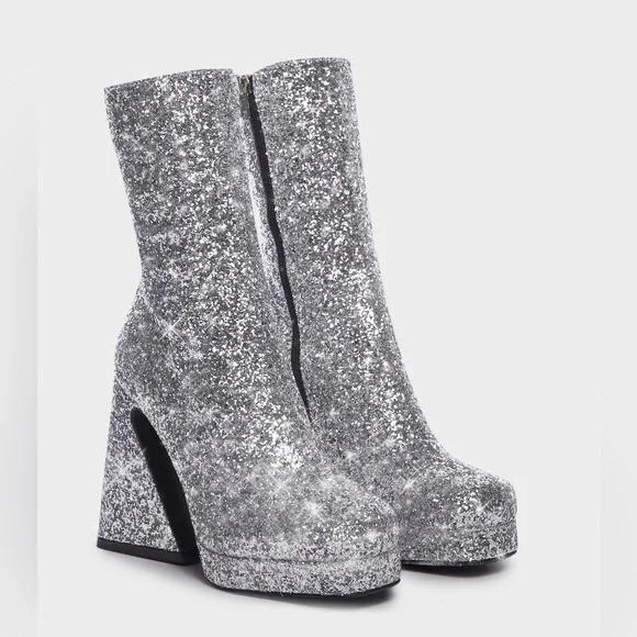 Silver Sparkling Heeled Boots! 🤩 - Picture 6 of 7
